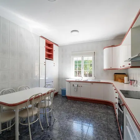 La Almunya De Tenerias Feriehus