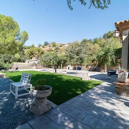 La Almunya De Tenerias