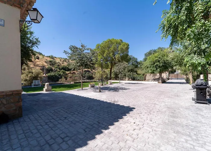 La Almunya De Tenerias Holiday home *